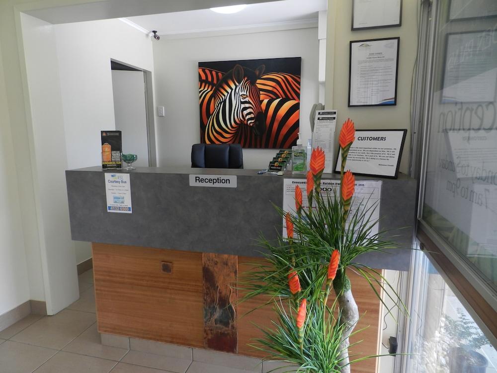 Golden Palms Motor Inn Bundaberg Ngoại thất bức ảnh
